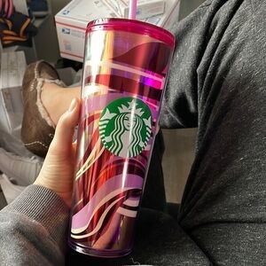 2021 holiday Starbucks pink swirly tumbler